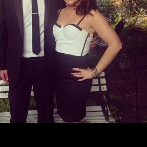 Alice + Olivia Jasmyn Bustier dress size 4